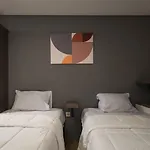 Cove Art Living